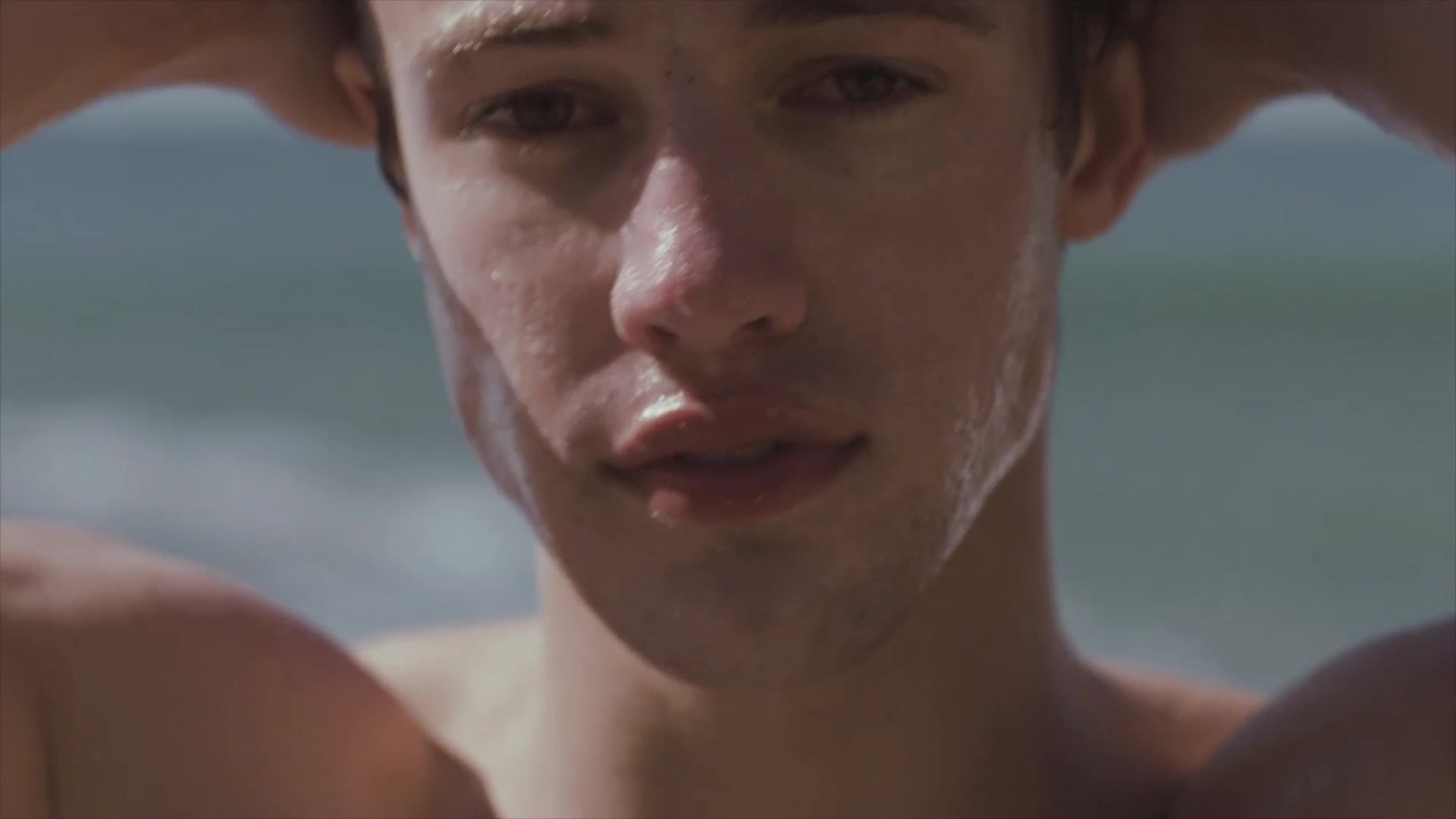 Calvin Klein – Kiss