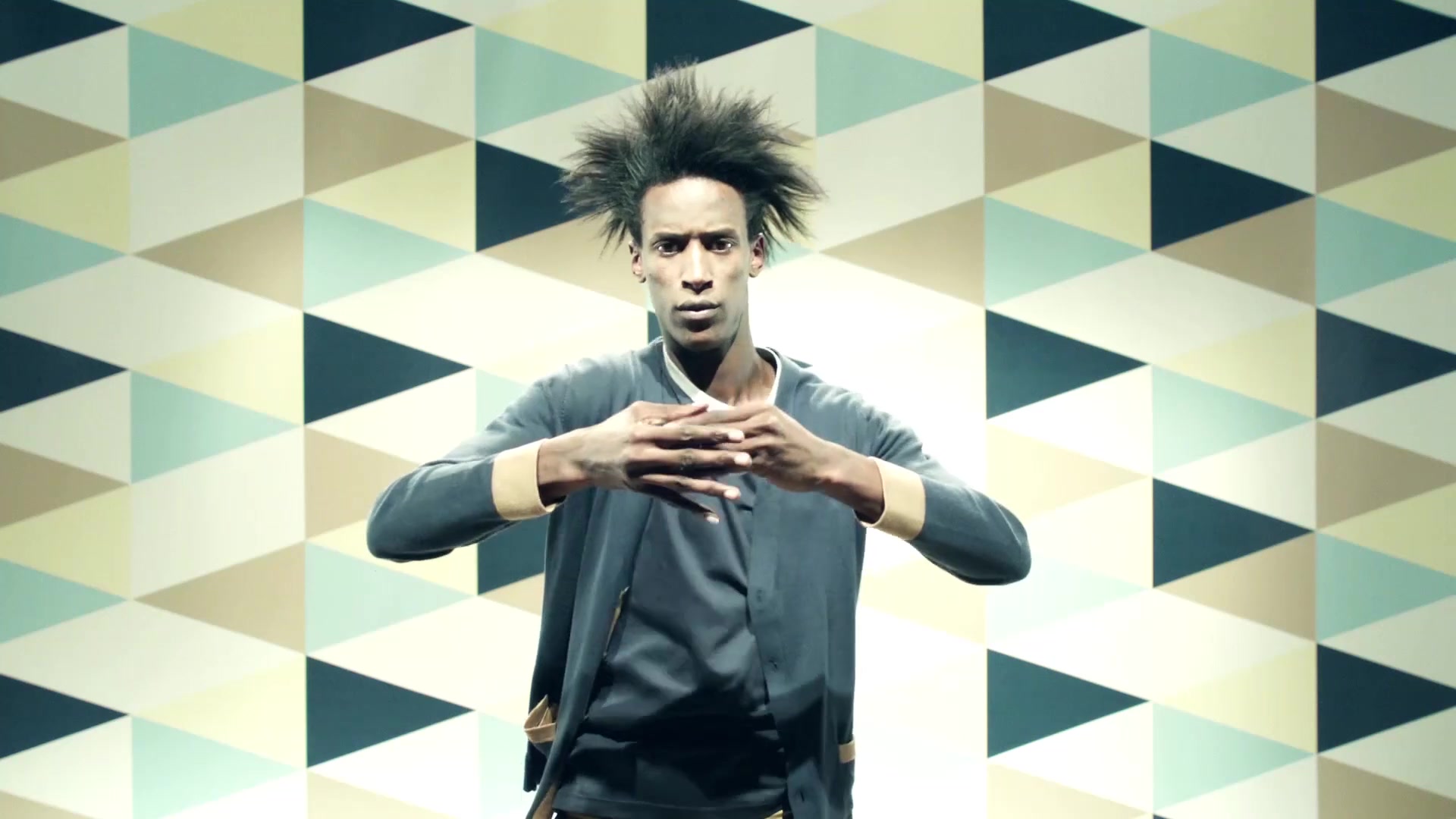 LACOSTE – Magnetic Frames