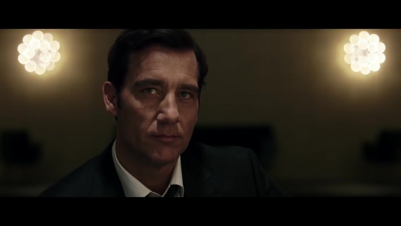 CAMPARI – Killer in Red