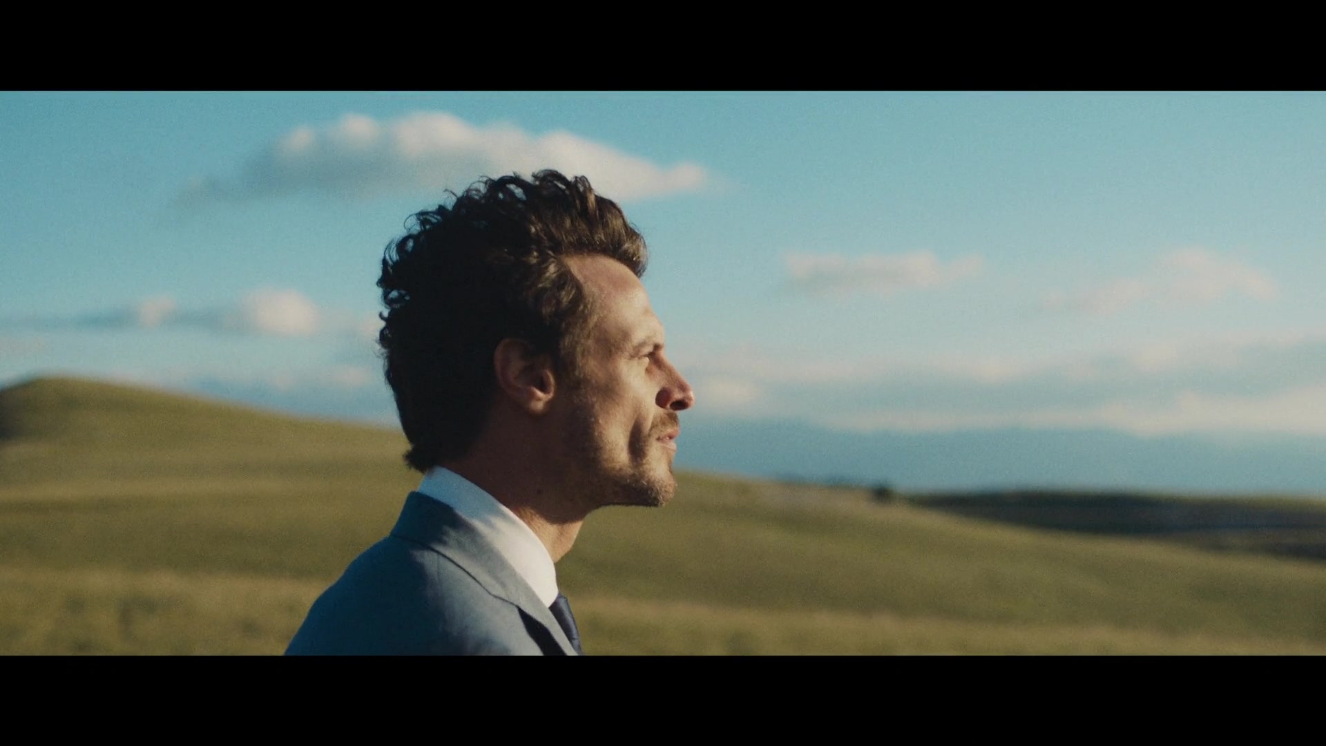 LORO PIANA – Effortless Elegance