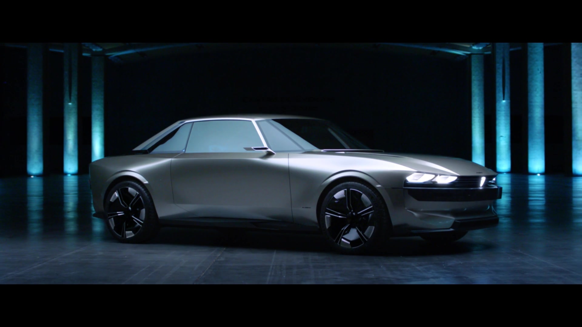 Peugeot – E-Legend