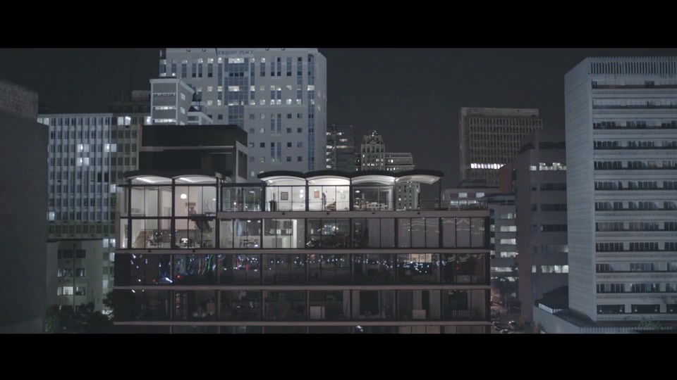 VW – Closer
