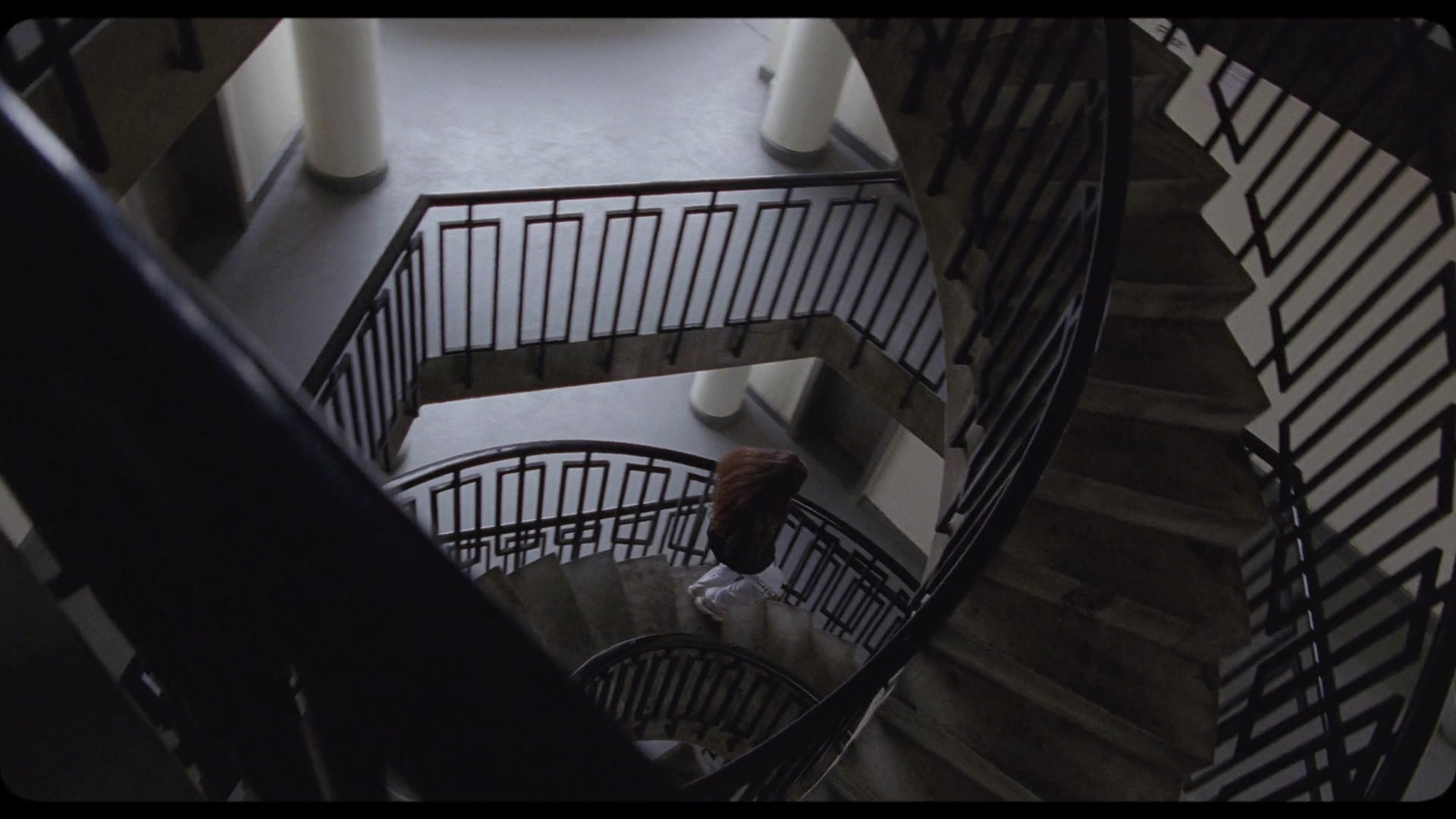 MURA MASA feat CHARLI XCX – 1 Night