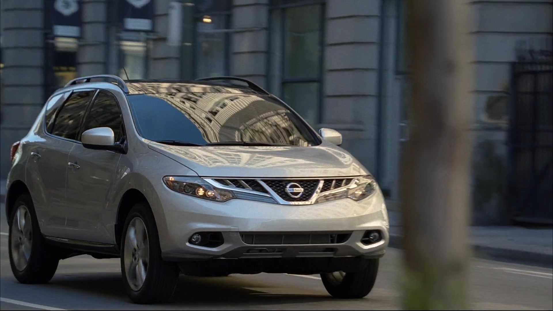 NISSAN – “Crossover”