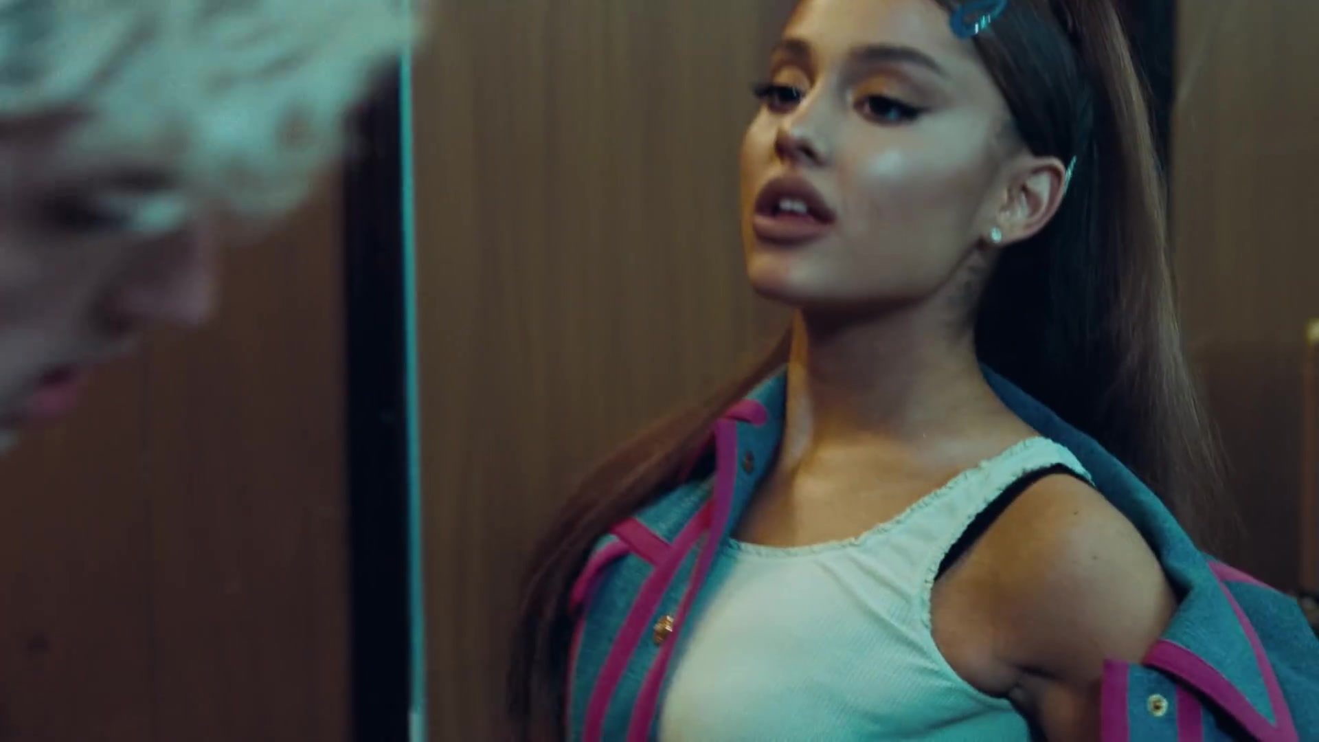 TROYE SIVAN – Dance to This ft. Ariana Grande